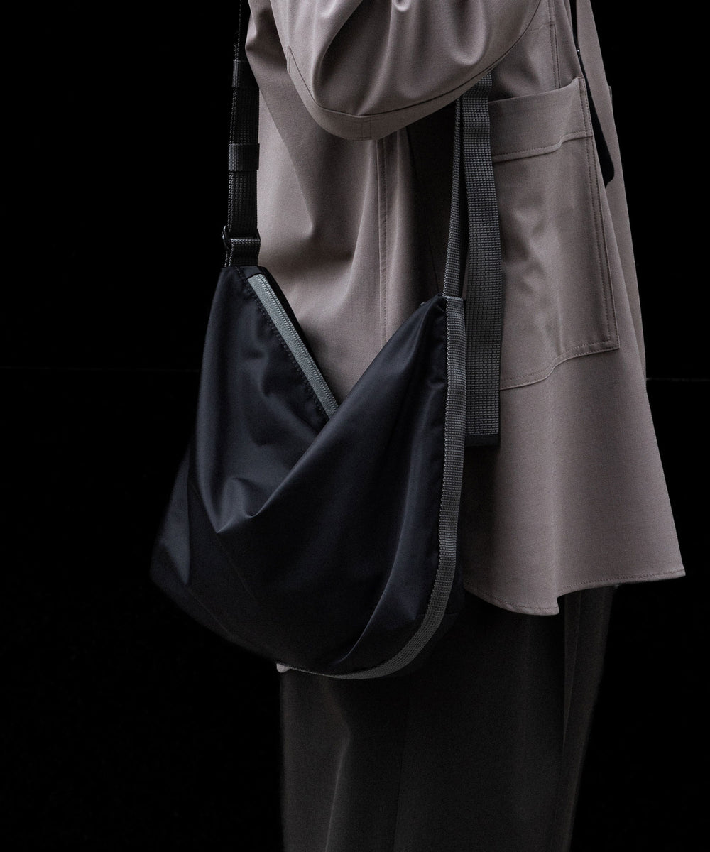 KaILI - カイリ】IREKO NS POUCH M - BLACK | 公式通販サイト session