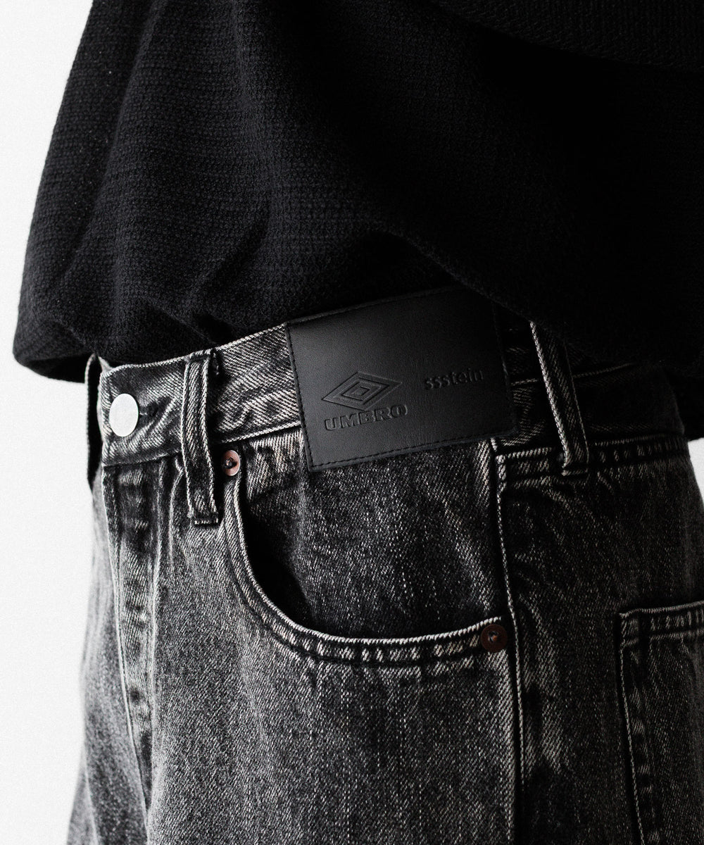 ssstein × UMBRO】DEFORMATION WIDE DENIM JEANS - BLACK | 公式通販