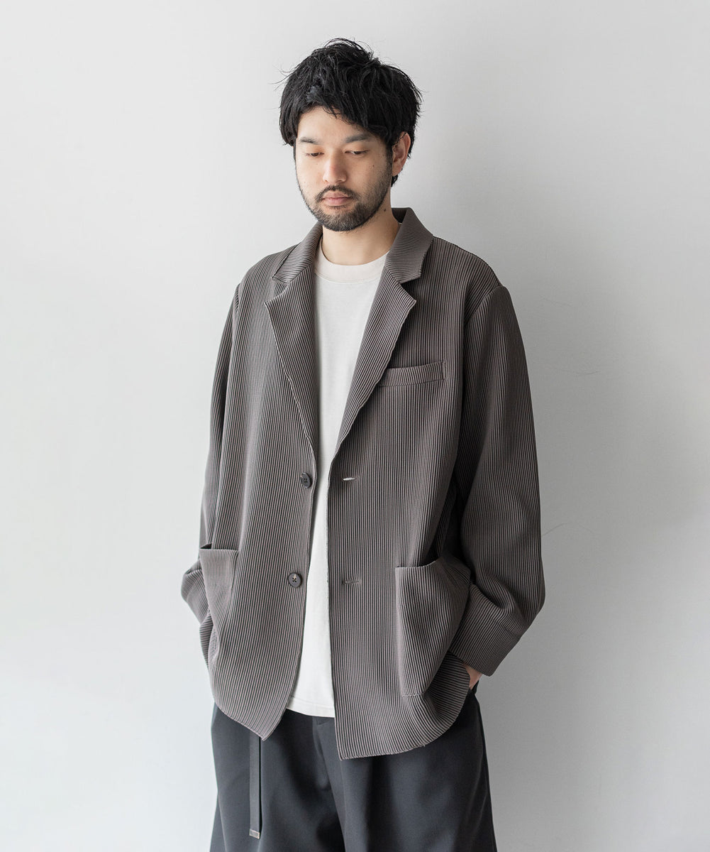 【stein】OVERSIZED GRADATION PLEATS JACKET - D.GREIGE | 公式通販サイト session(セッション)