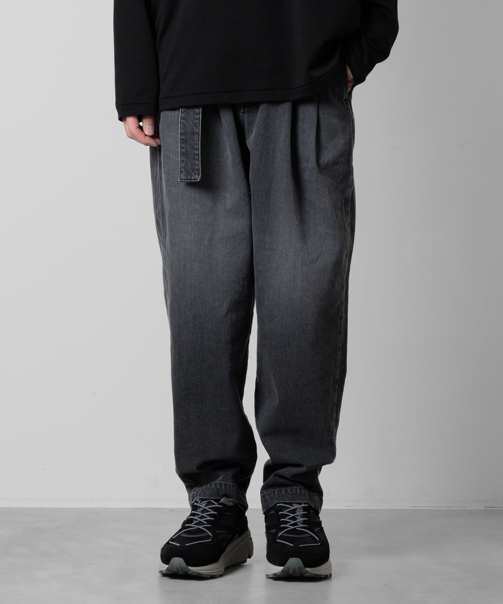 【ATTACHMENT】ATTACHMENT アタッチメントの11oz DENIM BELTED TAPERED FIT TROUSERS - BLACK 公式通販サイトsession福岡セレクトショップ