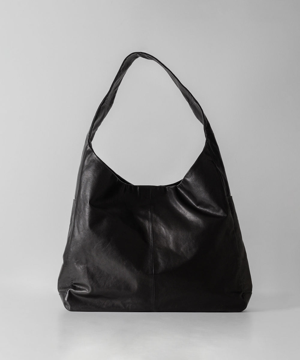 30,000円stein leather shoulder bag 24ss