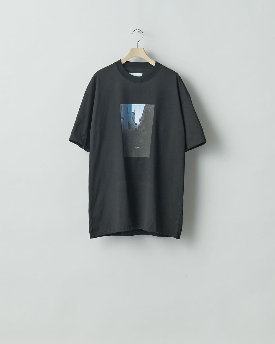 stein / シュタイン】PRINT TEE [ SHOOT ] - BLACK(MERCERISED COTTON) | 公式通販サイト  session(セッション)