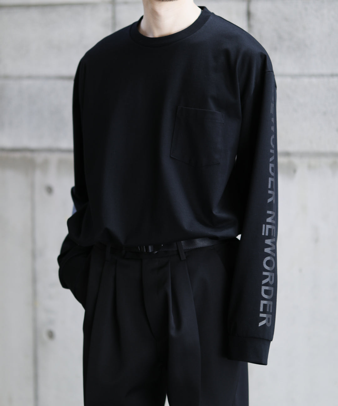 レイヤードに使えるsteinのロンTEE