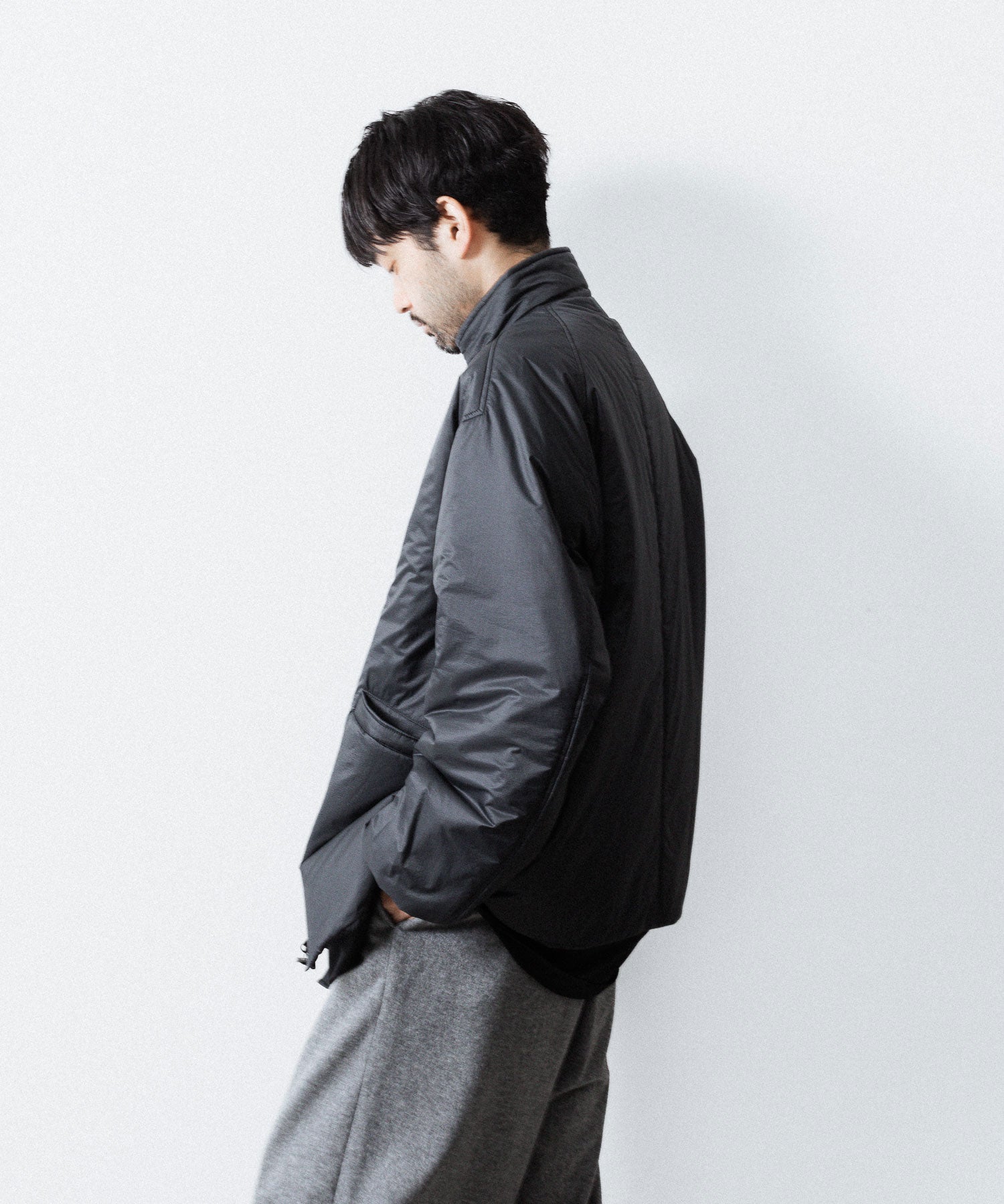 paratrait / パラトレイト】MEMBRANE SHELL PUFF BLOUSON - CHARCOAL