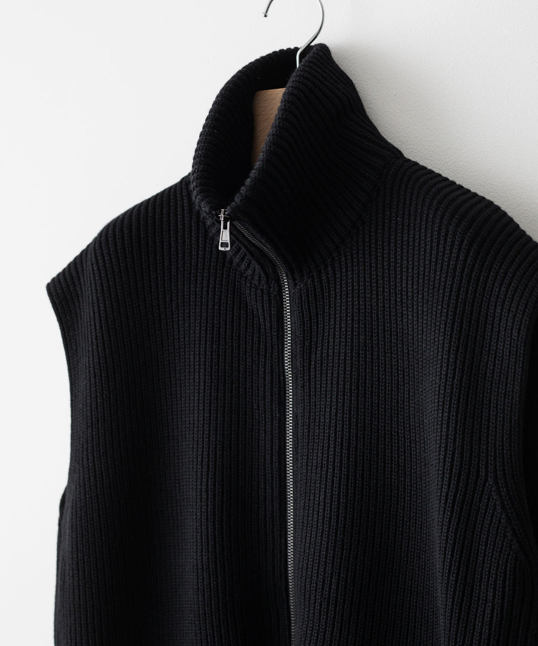 INTÉRIM / インテリム 22AW COLLECTION 11/15(火)発売情報