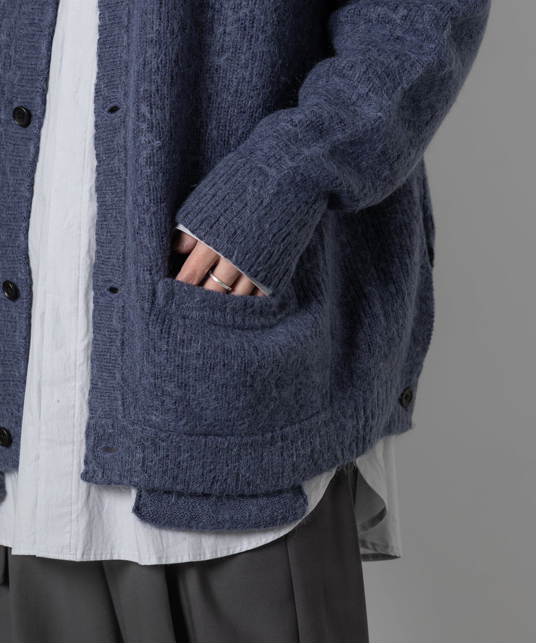 STYLING | steinのモヘヤカーディガンのスタイル