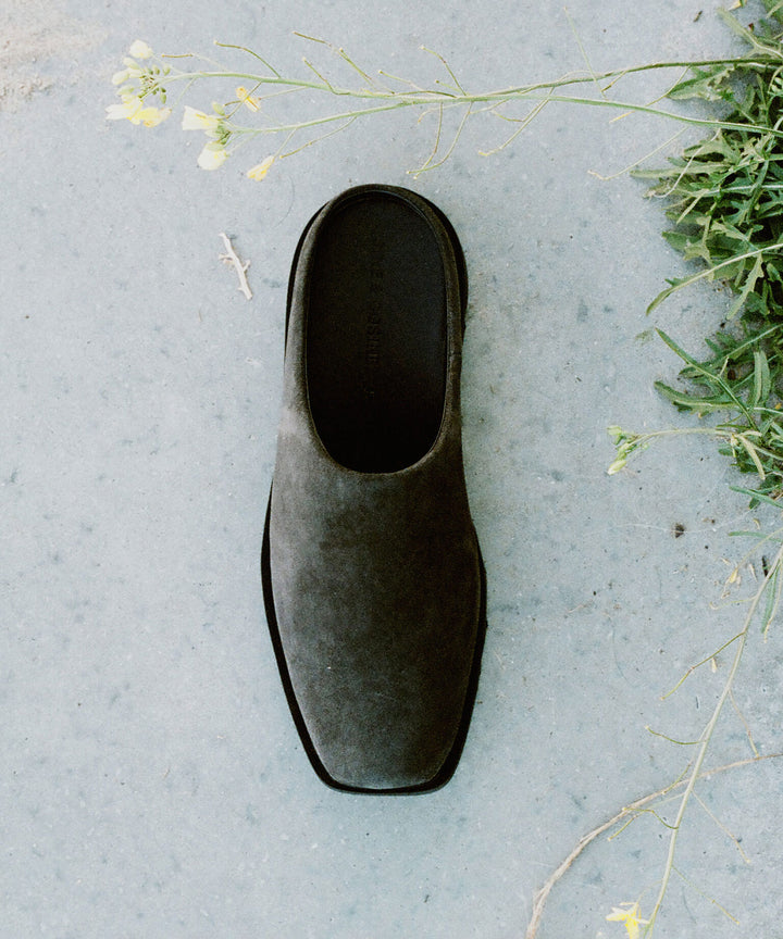 【 SINE &amp; COSINE 】HANNES / MULE VIBRAM TWEETY - SUEDE DARK GREY