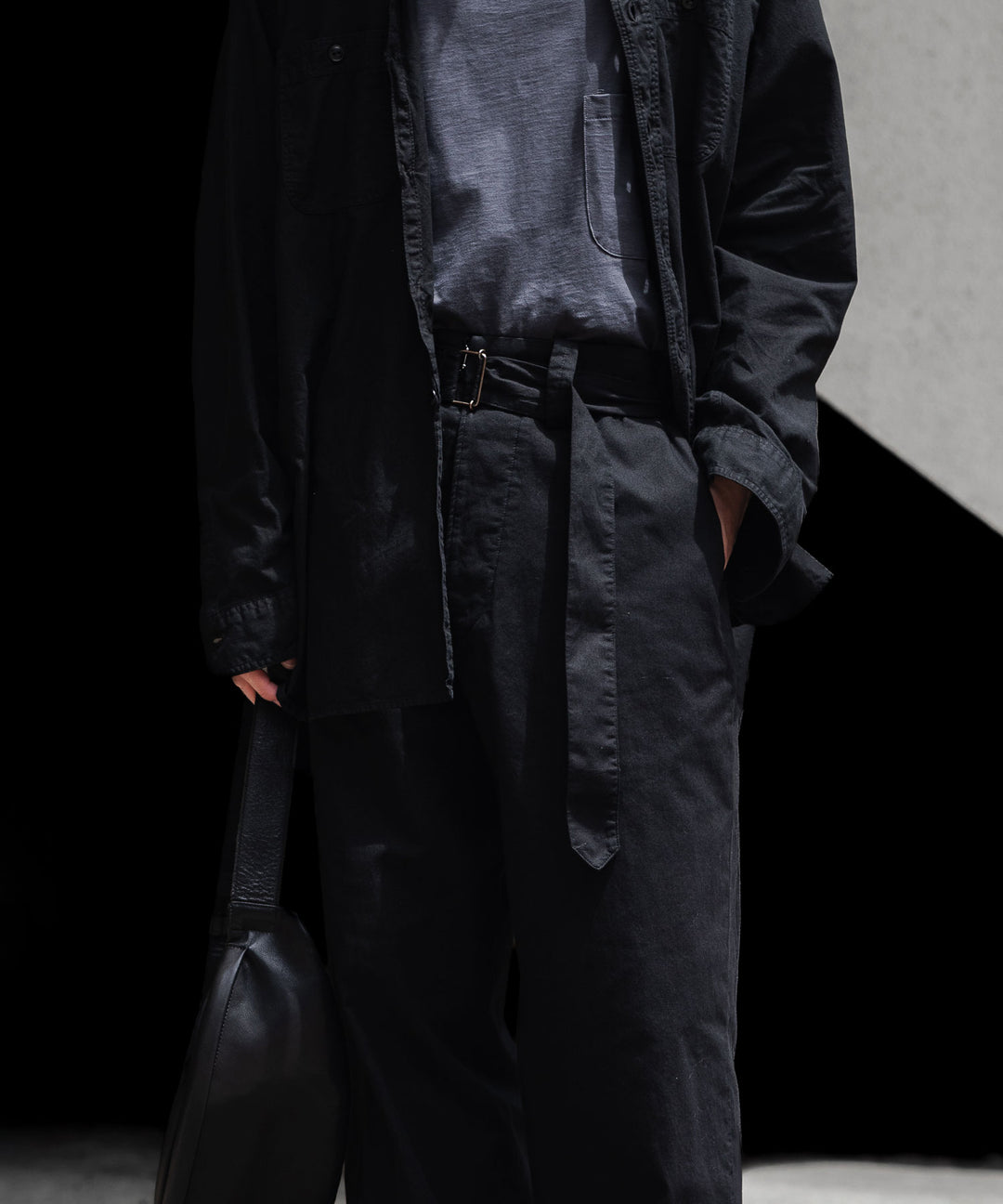 INTÉRIM インテリムのBLACK SURFAR GARMENT DYE BELTED FRENCH ARMY MIL BAGGY TROUSERのBLACK公式通販サイトsession福岡セレクトショップ