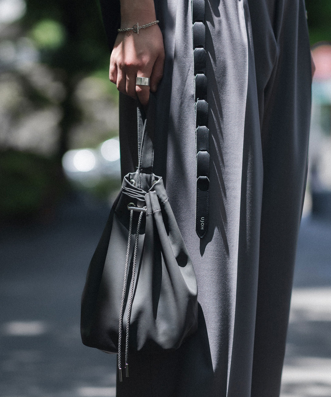 ATTACHMENT / EXCLUSIVE ITEMアタッチメントのSYNTHETIC LEATHER SMALL BUCKET BAG - GRAYの公式通販サイトsession福岡セレクトショップ