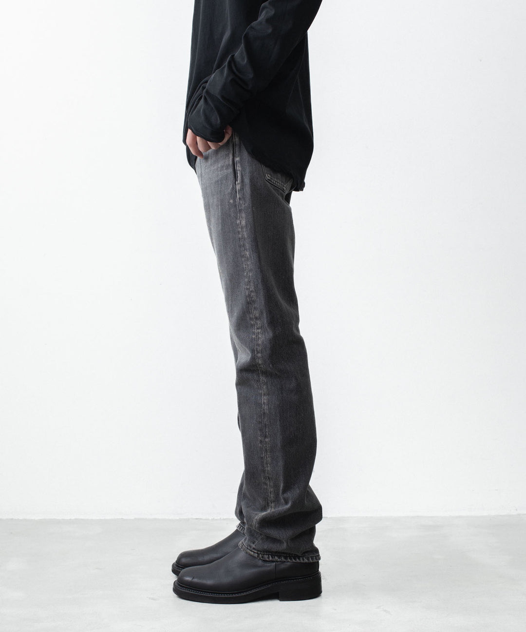 ATTACHMENT アタッチメントの13OZ DENIM STRAIGHT JEANS - BLACKの公式通販サイトsession福岡セレクトショップ