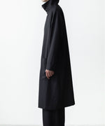 画像をギャラリービューアに読み込む, ato(アトウ)のRECYCLE POLYESTER STAND COLLAR COAT - BLACKの公式通販サイトsession福岡セレクトショップ
