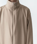 画像をギャラリービューアに読み込む, ato(アトウ)のRECYCLE POLYESTER STAND COLLAR COAT - BEIGEの公式通販サイトsession福岡セレクトショップ
