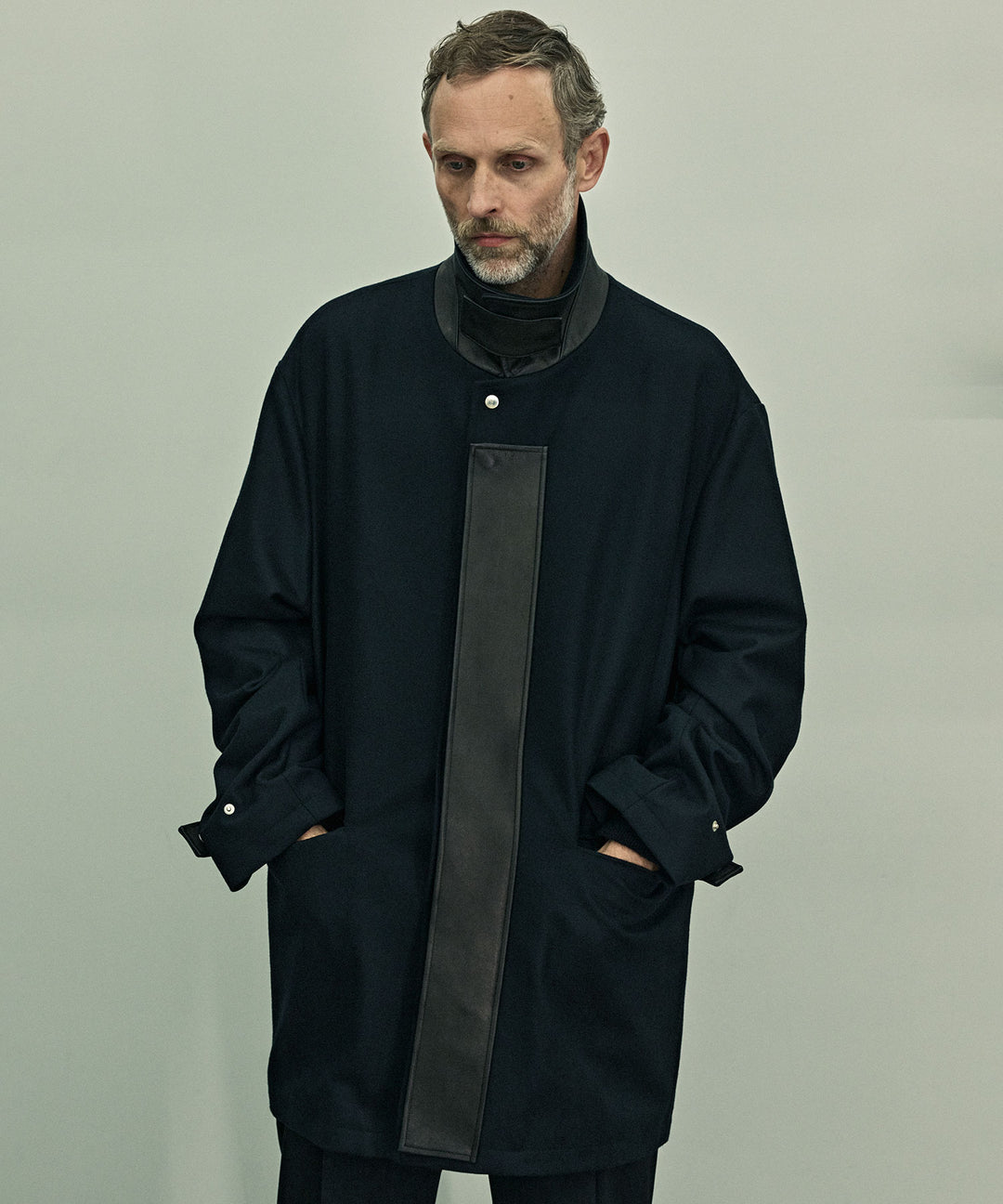 stein(シュタイン)の23AWコレクションLEATHER FLY FRONT LONG JACKETのBLACK