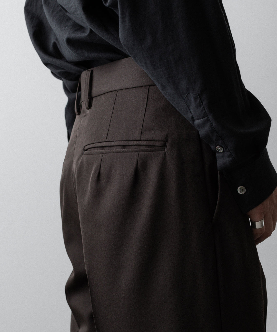 ssstein(シュタイン)のFLARE TROUSERS - GREY KHAKIの公式通販サイトsession福岡セレクトショップ