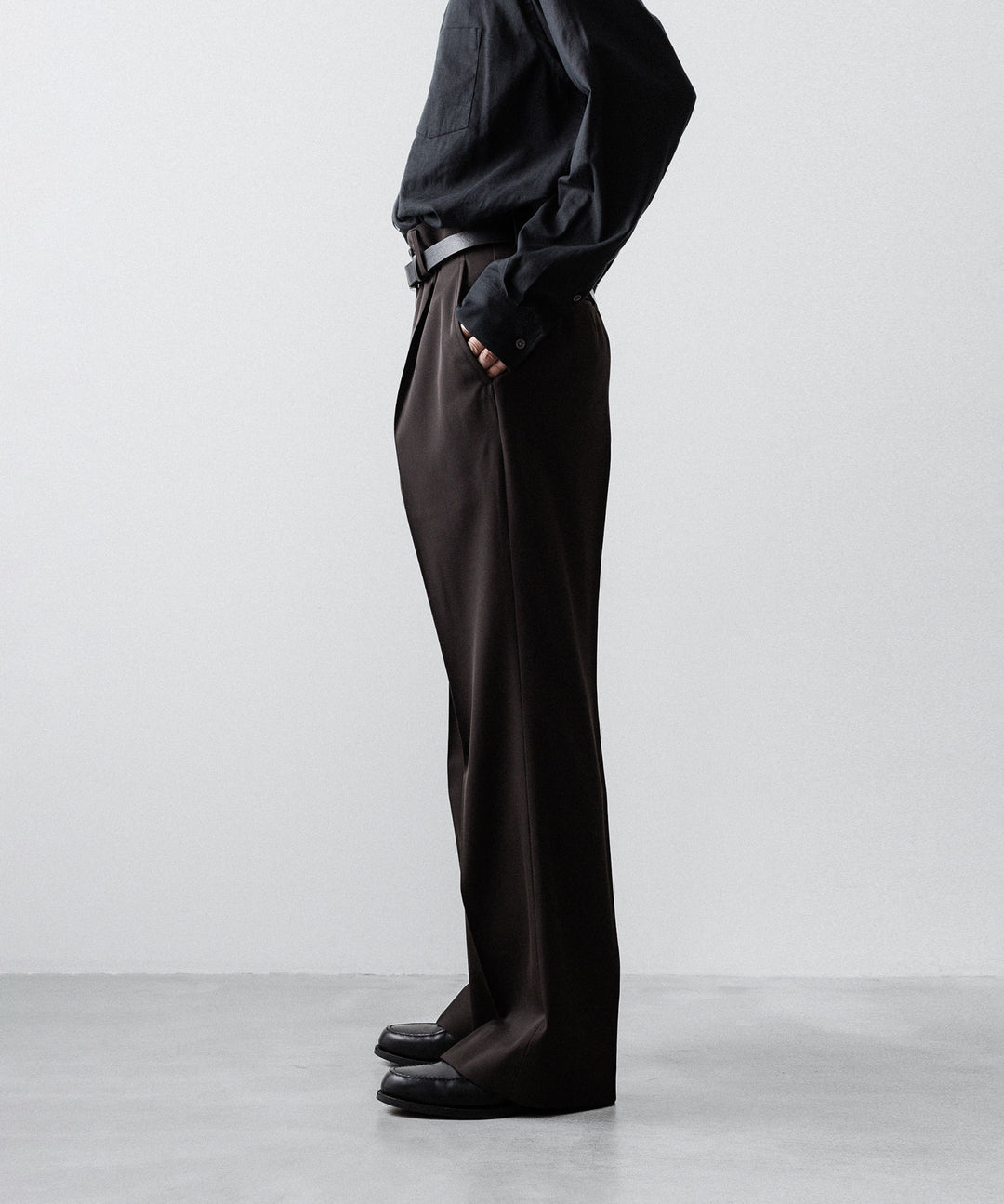 ssstein(シュタイン)のFLARE TROUSERS - GREY KHAKIの公式通販サイトsession福岡セレクトショップ