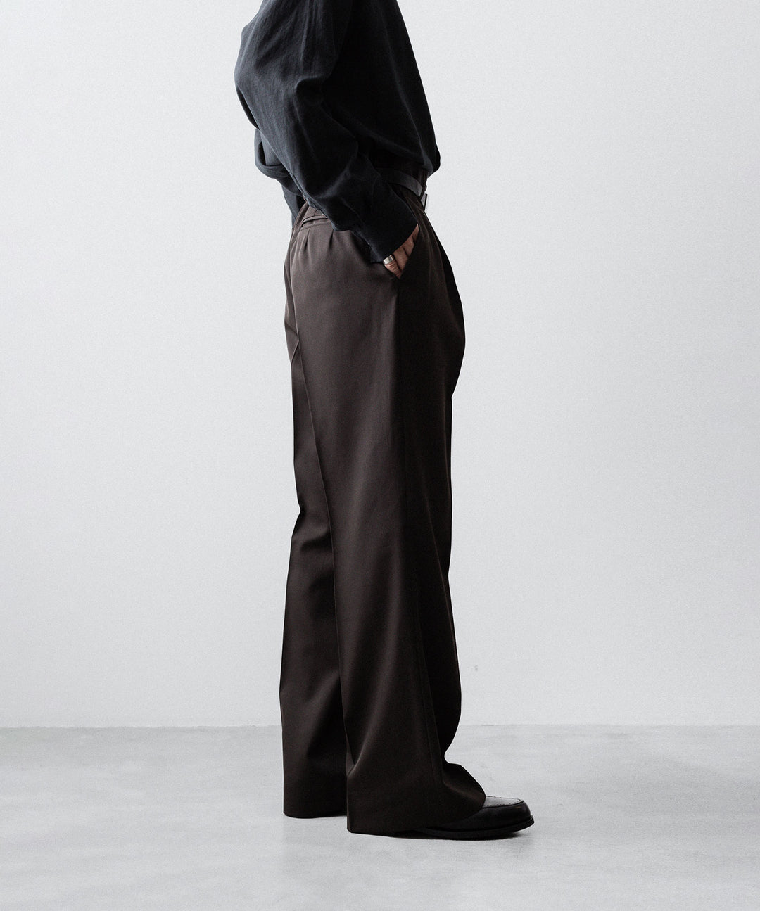 ssstein(シュタイン)のFLARE TROUSERS - GREY KHAKIの公式通販サイトsession福岡セレクトショップ