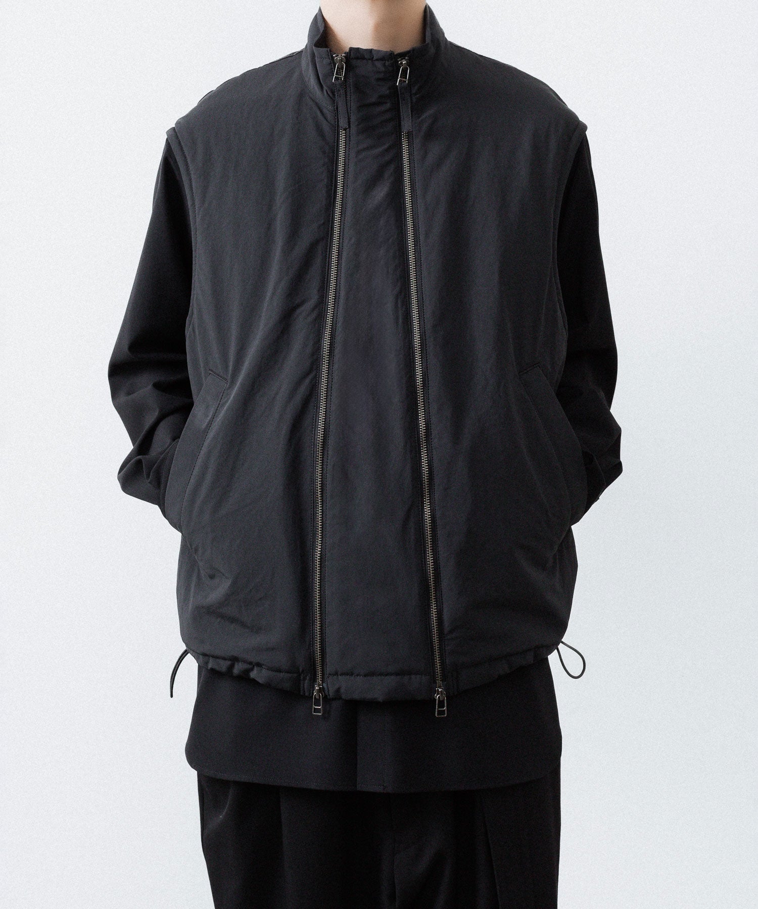 UJOH ウジョーのW ZIP VESTのBLACK 公式通販サイトsession福岡セレクトショップ