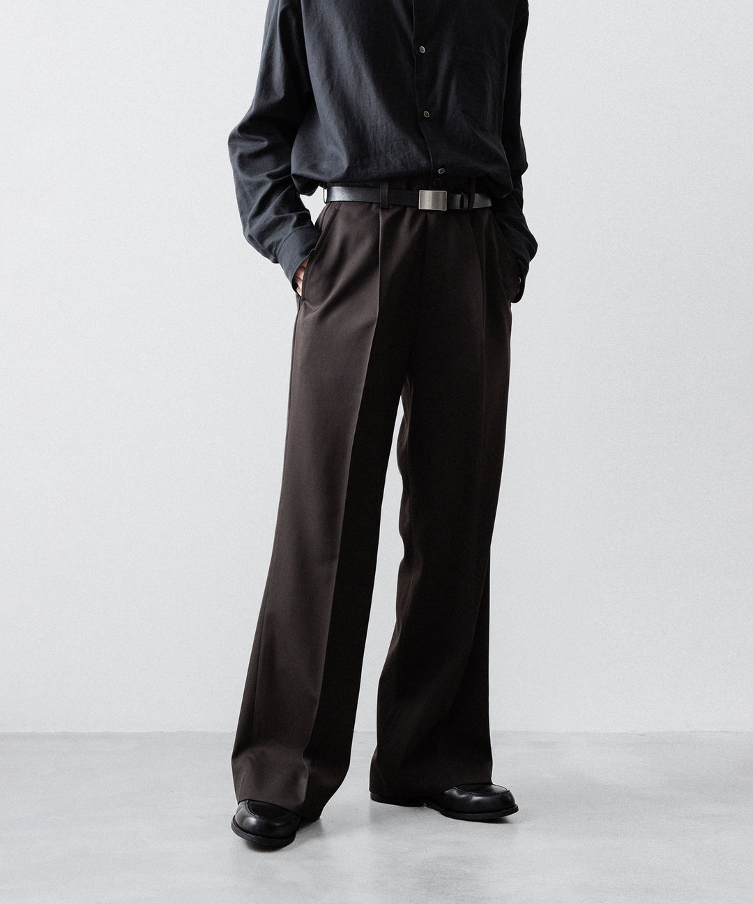 ssstein(シュタイン)のFLARE TROUSERS - GREY KHAKIの公式通販サイトsession福岡セレクトショップ