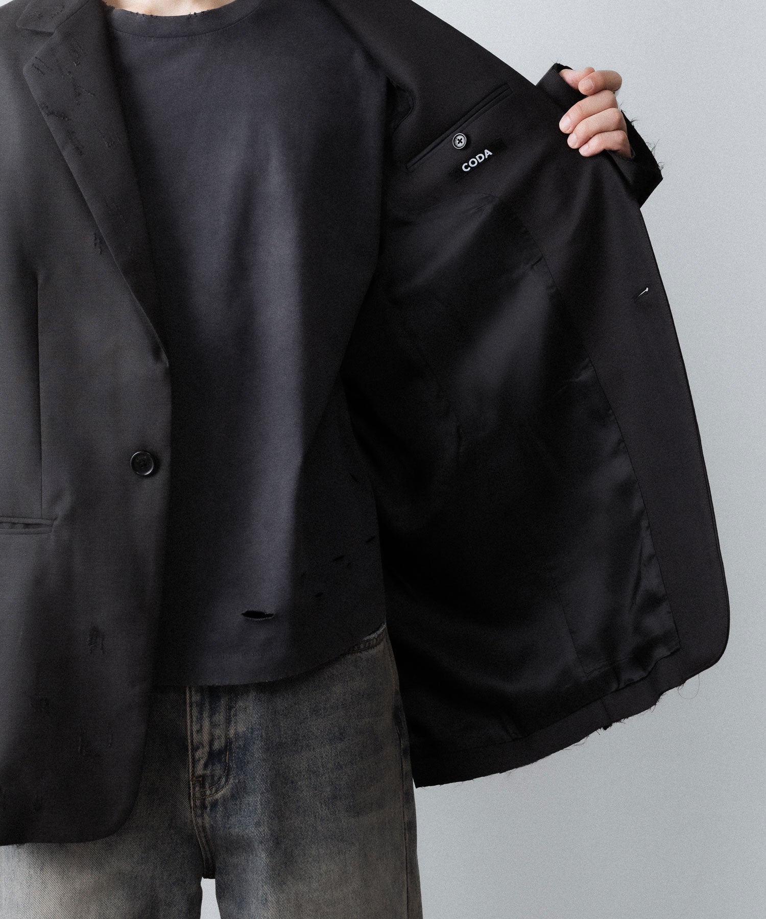 【CODA】BROWN WOOL POLY OVERSIZED ADAGIO DISTRESSED BLAZER - BROWN