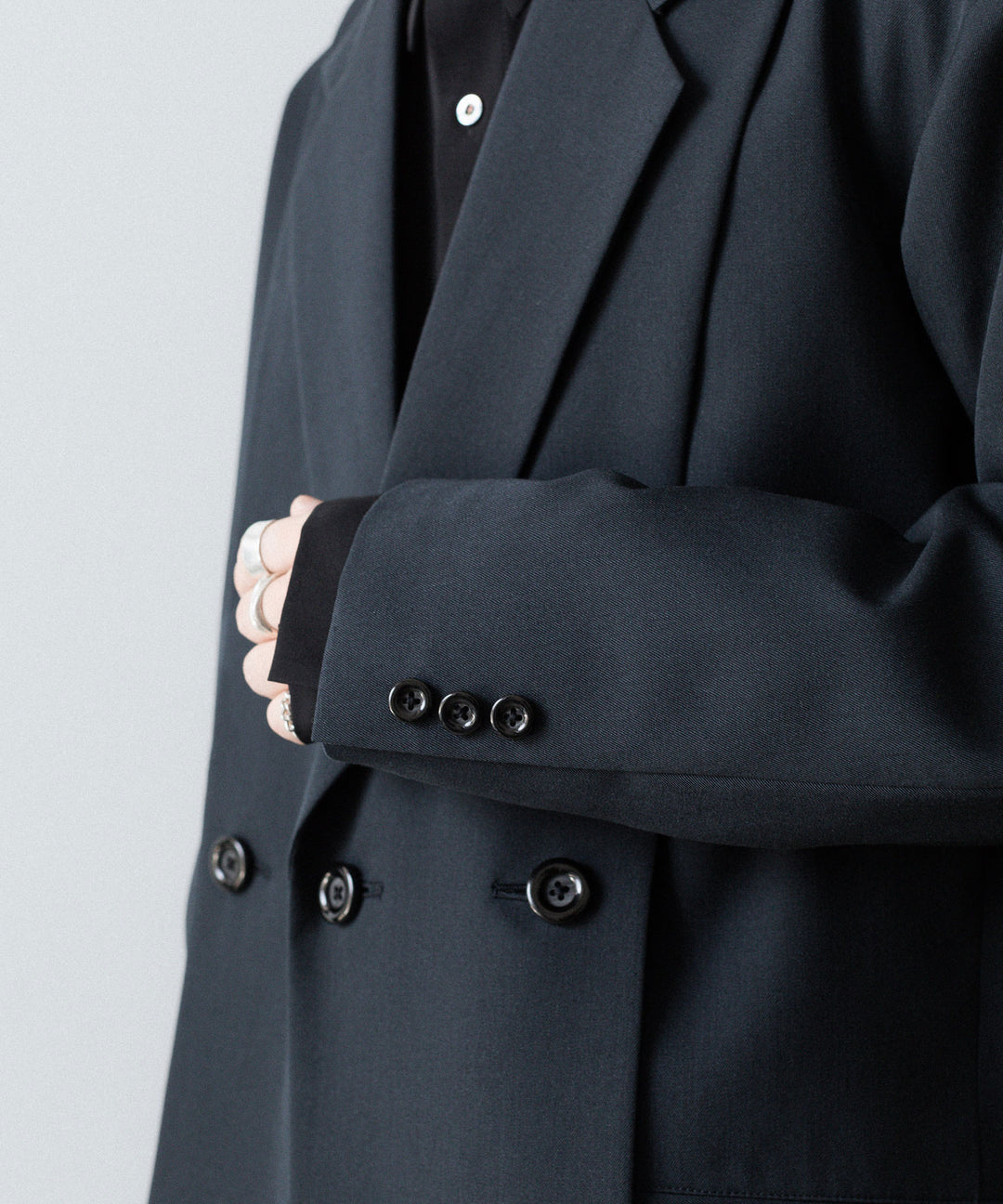 UJOH - ウジョーのCUT UP DROP SHOULDER JKTのGRAYISH NAVY公式通販サイトsession福岡セレクトショップ