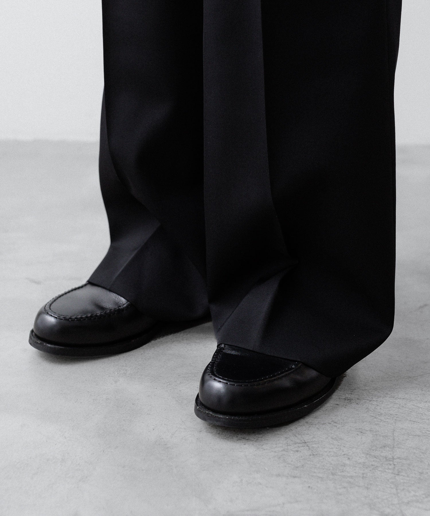 スーツ ssstein 25AW Flare Trousers ST.1262 ssstein / シュタイン】FLARE TROUSERS - BLACK | 公式通販サイト