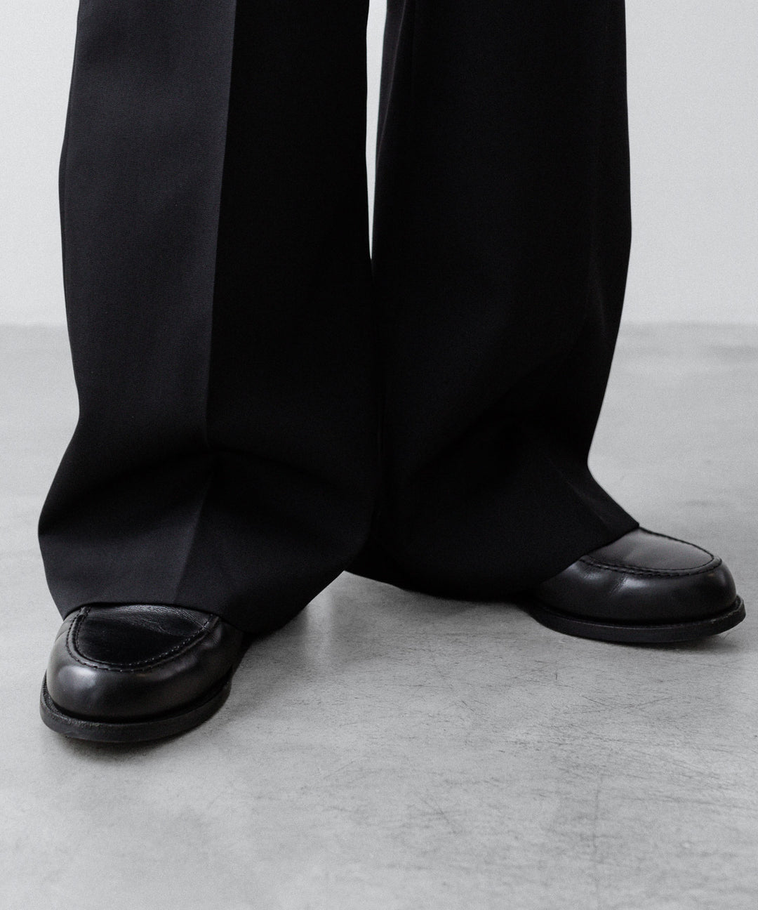 ssstein(シュタイン)のFLARE TROUSERS - BLACKの公式通販サイトsession福岡セレクトショップ