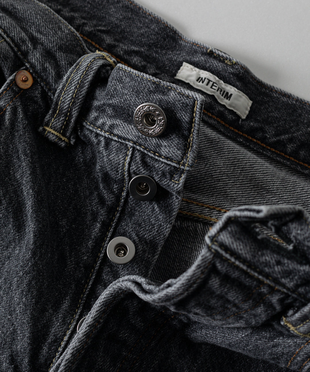 【INTÉRIM】インテリムの大戦モデルジーンズ VINTAGE WWII 1943 HEAVY KIBATA SHUTTLE DENIM JEANS - U.BLACK 公式通販サイトsession福岡セレクトショップ