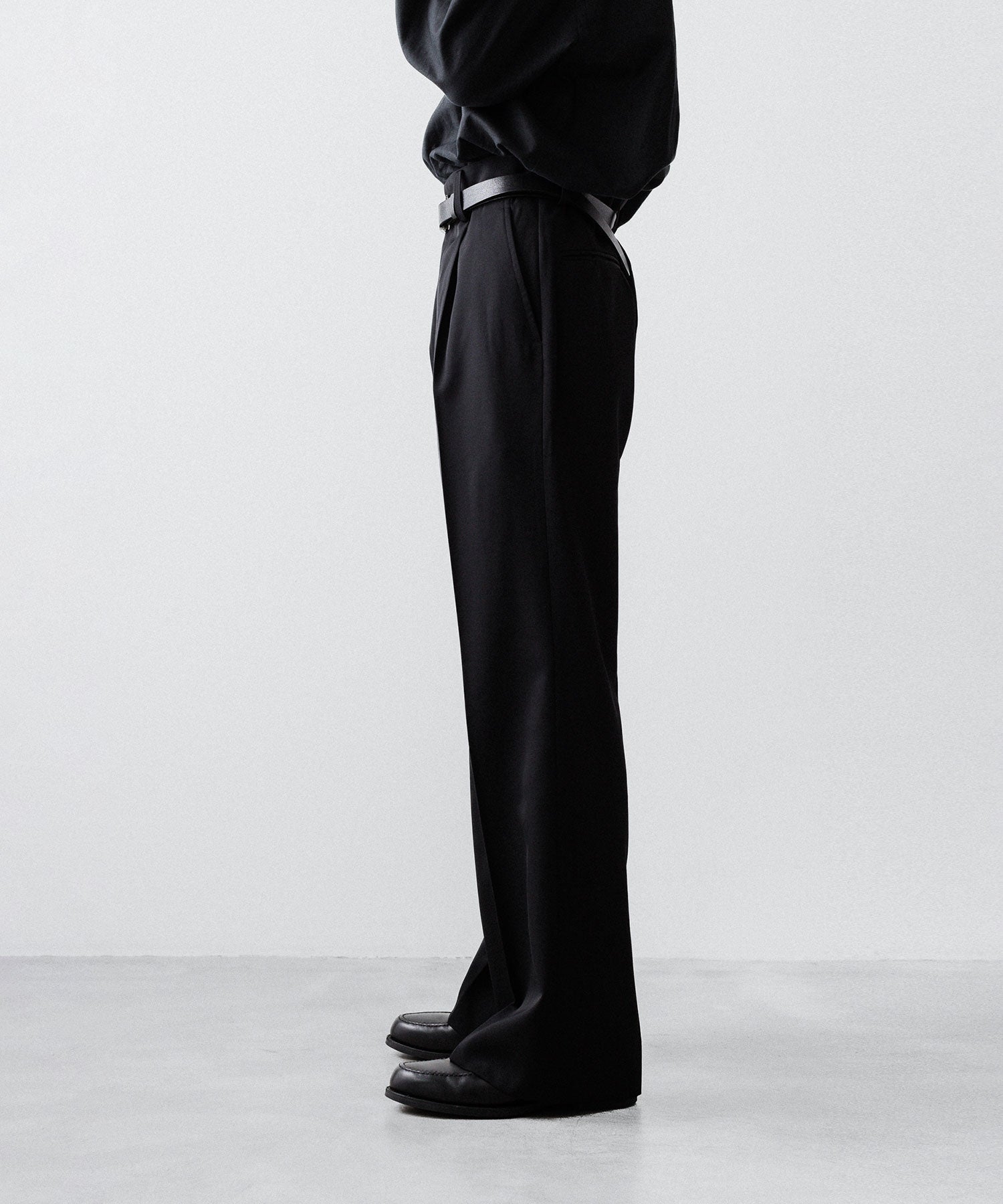 スーツ ssstein 25AW Flare Trousers ST.1262 ssstein / シュタイン】FLARE TROUSERS - BLACK | 公式通販サイト