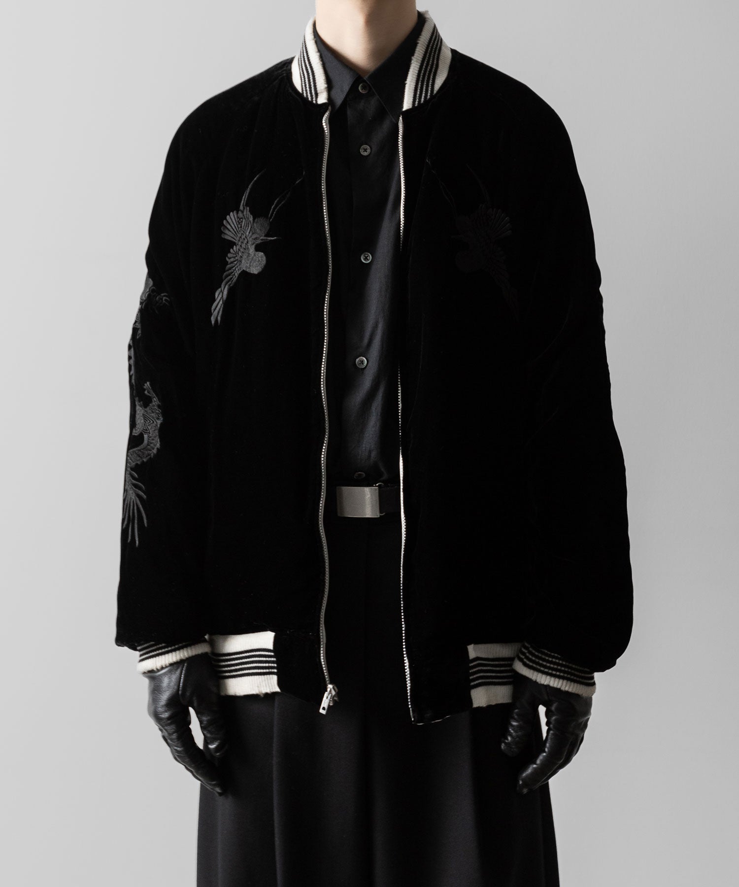 ssstein(シュタイン)×KEITAMARUYAMAのVINTAGE SATIN / VELVET REVERSIBLE ZIP JACKET - GREIGE×BLACKの公式通販サイトsession福岡セレクトショップ