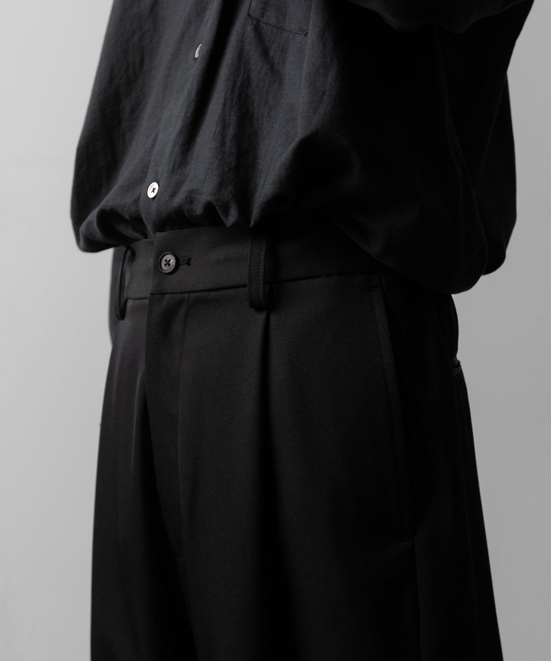 ssstein(シュタイン)のTWIST SEAM WIDE EASY TROUSERS - BLACKの公式通販サイトsession福岡セレクトショップ