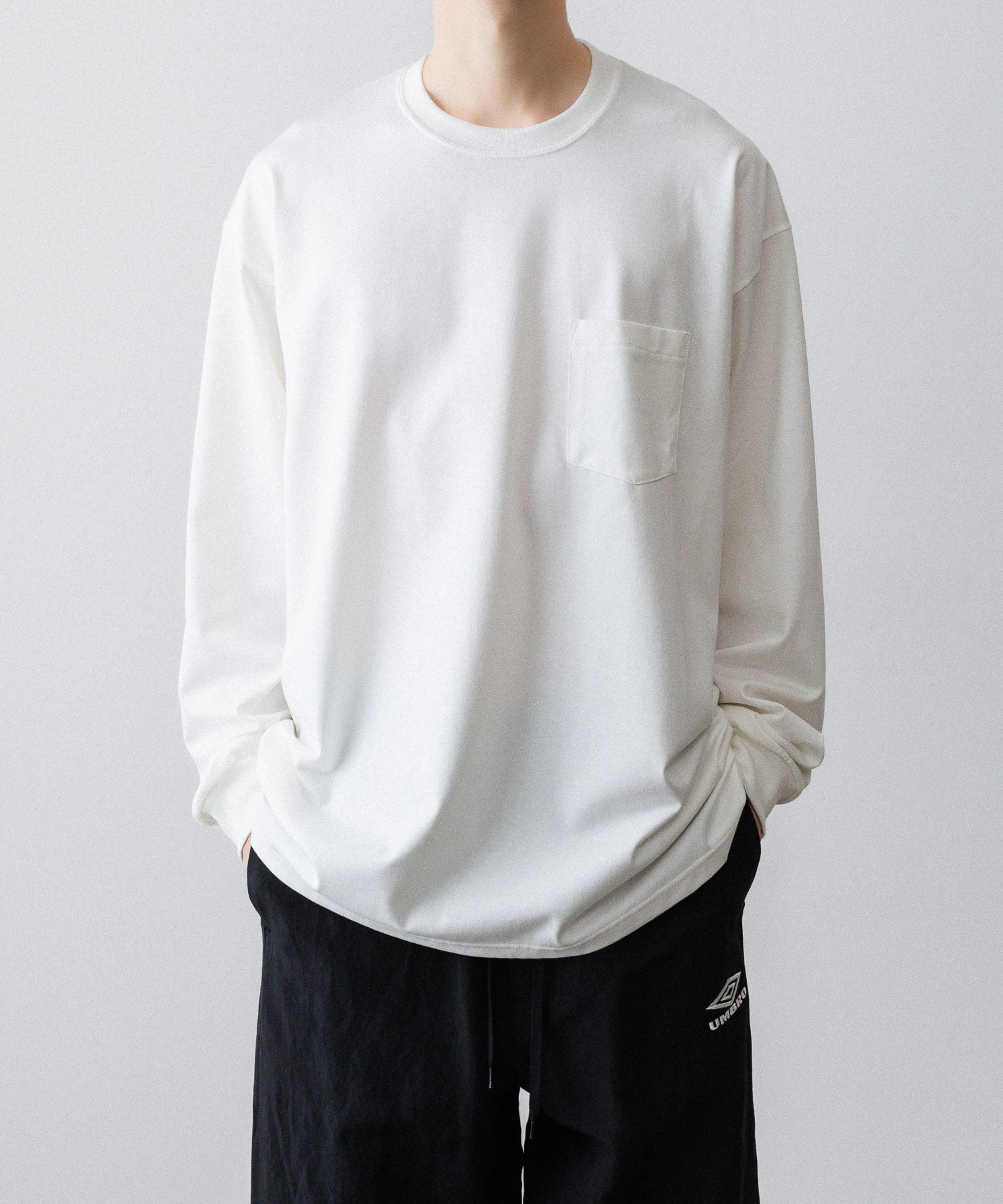 ssstein / シュタイン】OVERSIZED LONG SLEEVE POCKET TEE - WHITE