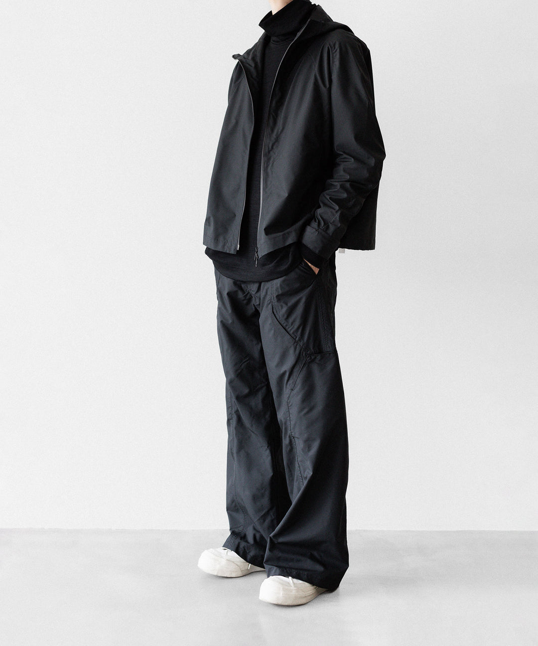 【OPPOSE DUALITY】SHORT PARKA SHELL - BLACK