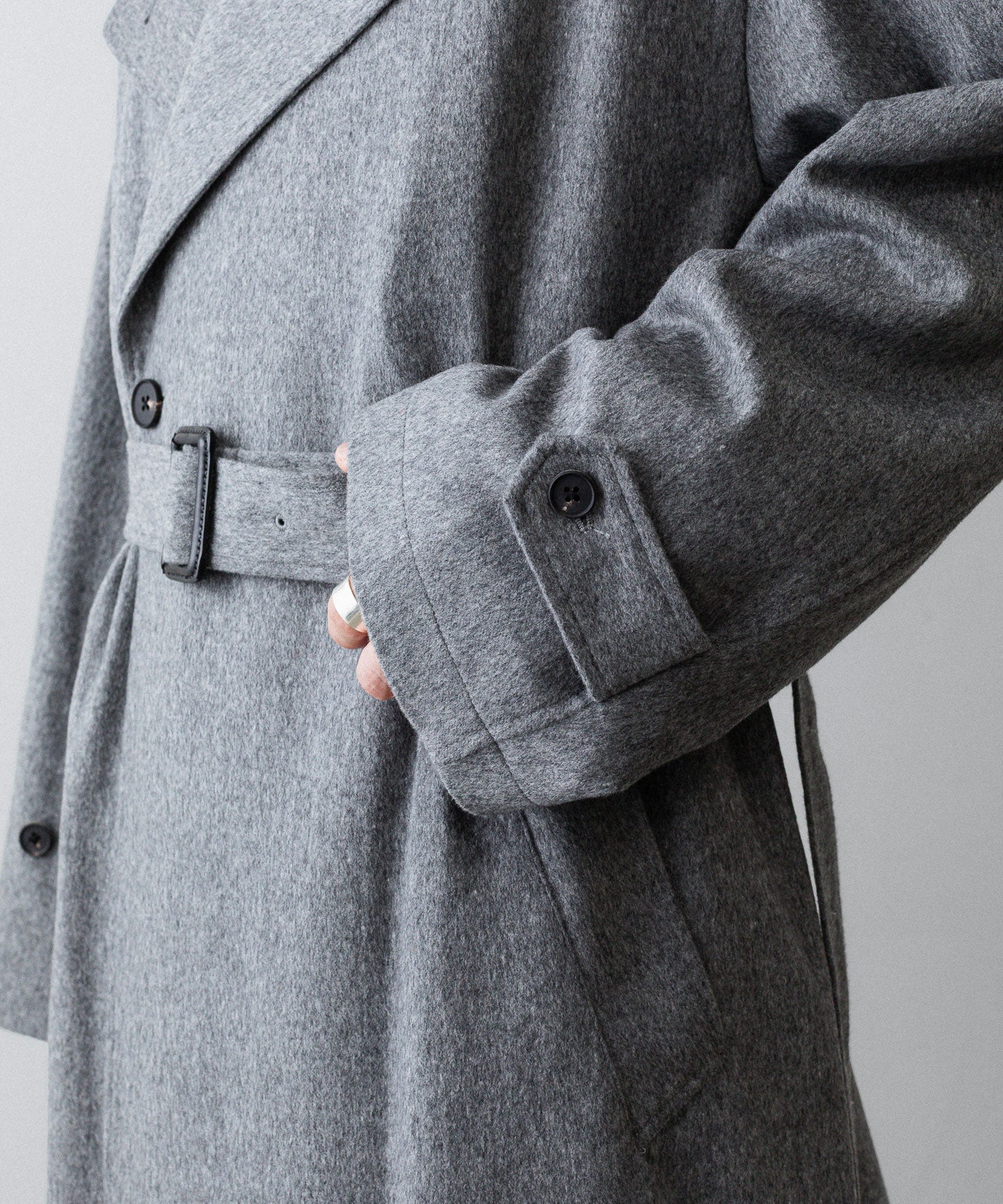【ssstein】OVERSIZED DOUBLE BREASTED COAT - GREY