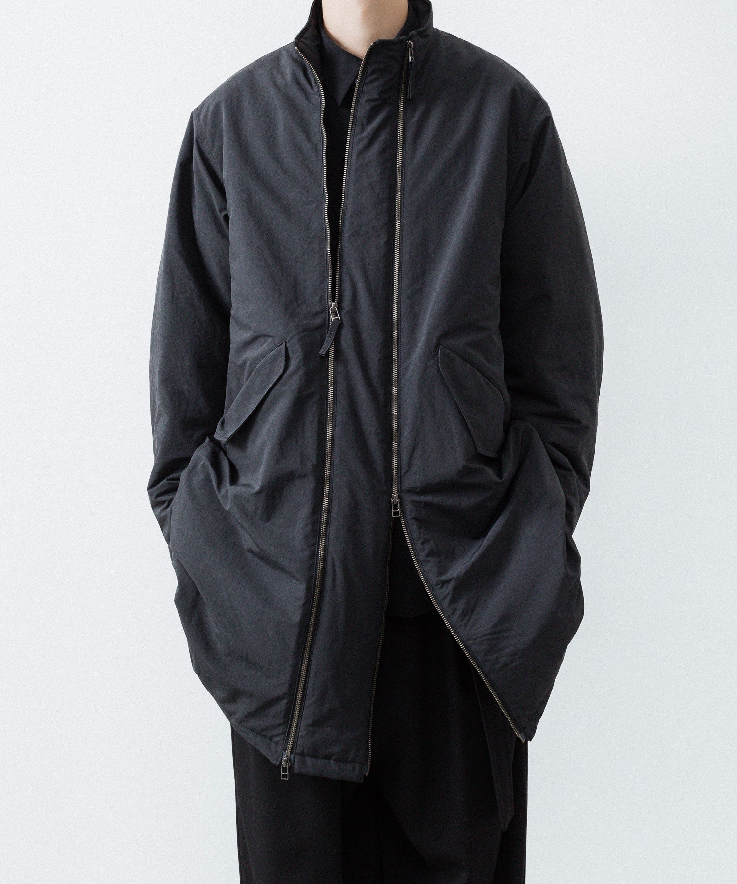 UJOH ウジョーのW ZIP FISH TAIL FIELD COATのBLACK公式通販サイトsession福岡セレクトショップ