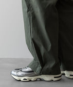 画像をギャラリービューアに読み込む, ANTHEM Aアンセムエー のCOTTON TWILL NO-BRAINER PANTS - OLIVEの公式通販サイトsession福岡セレクトショップ
