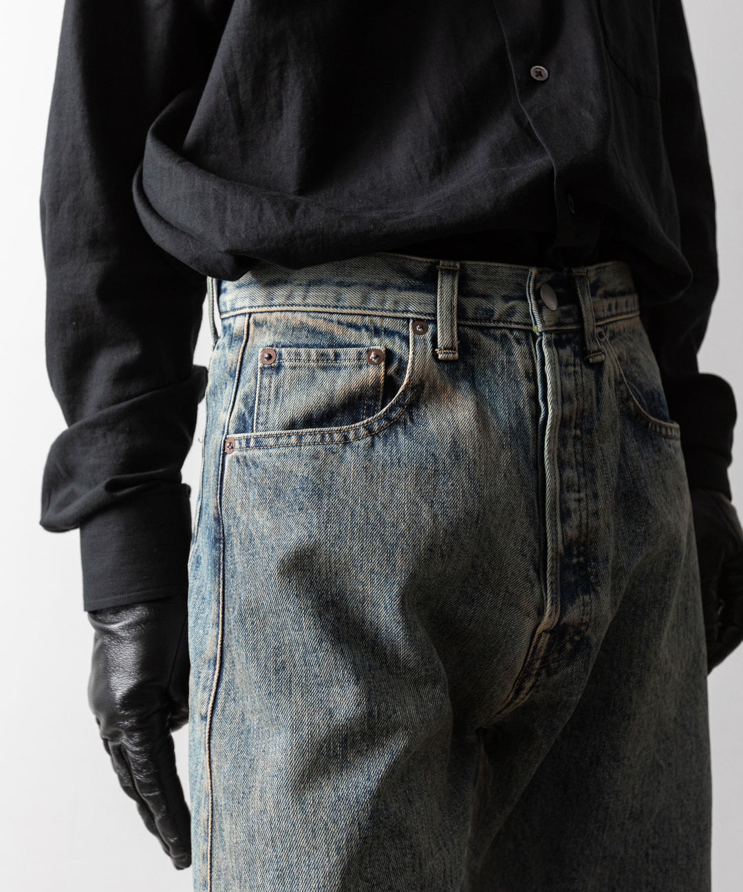 ssstein(シュタイン)のDEFORMED FLARE VINTAGE DENIM JEANS - INDIGOの公式通販サイトsession福岡セレクトショップ
