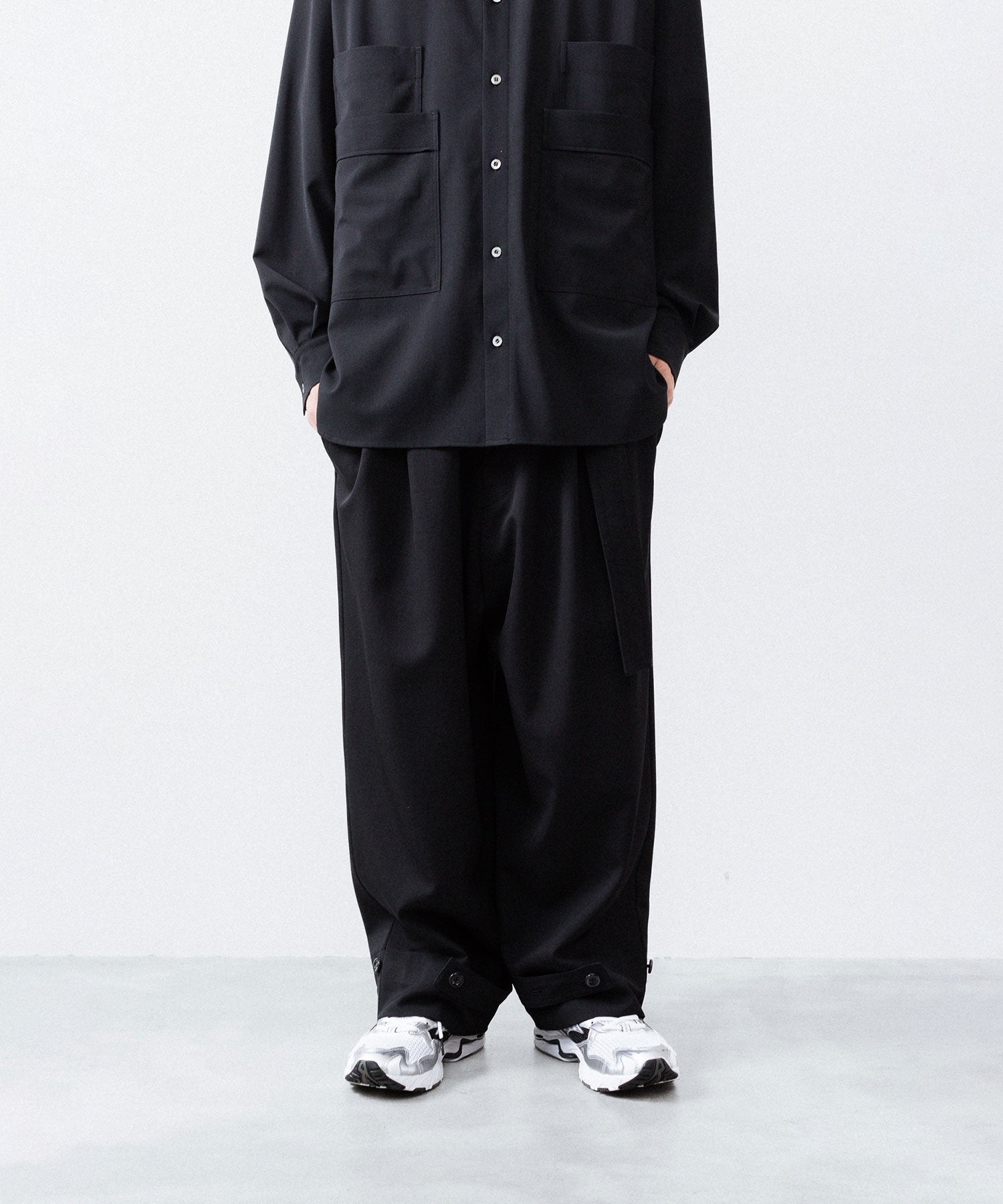 UJOH - ウジョーのTAB BELT PNTのBLACK公式通販サイトsession福岡セレクトショップ