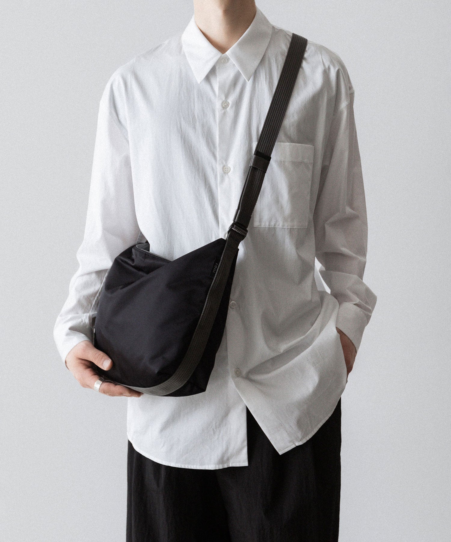 KaILI カイリのIREKO NS POUCH MのBLACKの公式通販サイトsession福岡セレクトショップ