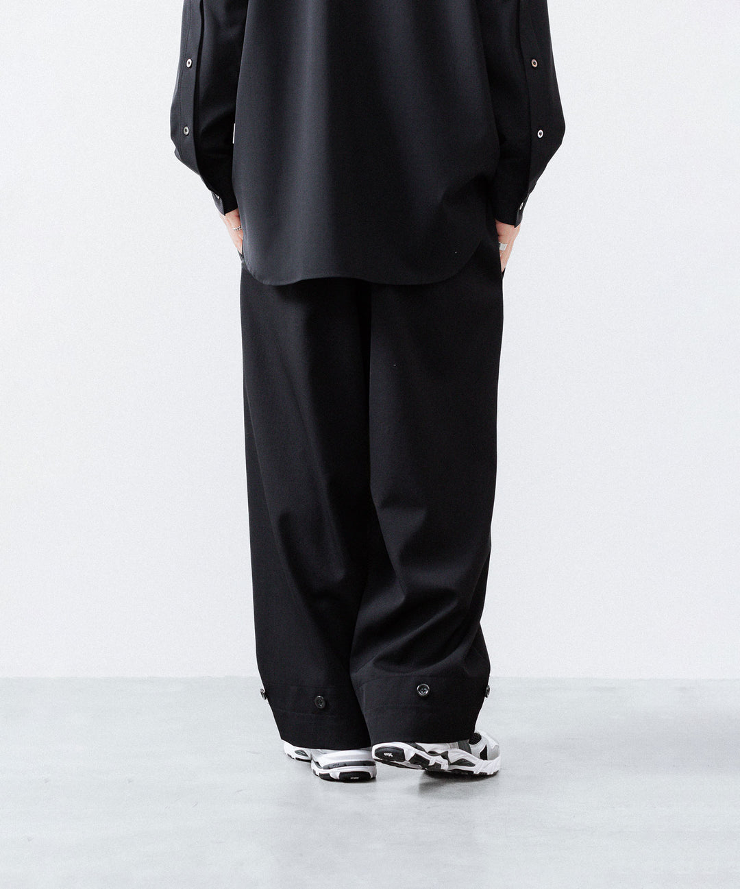 UJOH - ウジョーのTAB BELT PNTのBLACK公式通販サイトsession福岡セレクトショップ