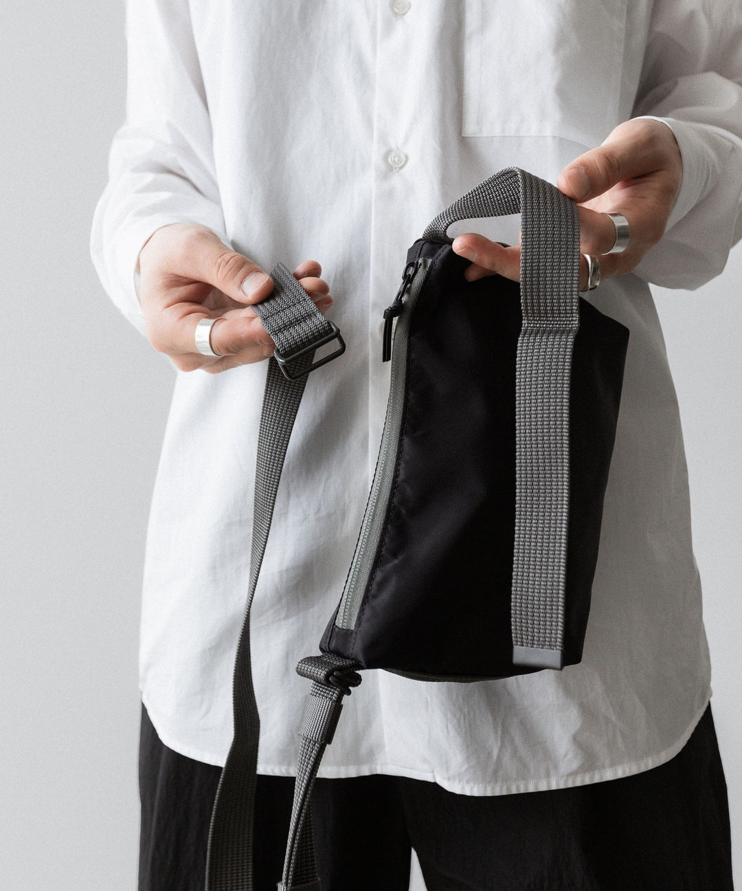 【KaILI】カイリのIREKO POUCH MESH MのGRAYの公式通販サイトsession福岡セレクトショップ
