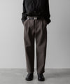 【ssstein】GRADATION PLEATS TWO TUCK TROUSERS - D.GREIGE