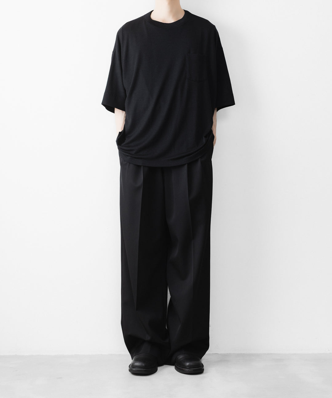 WWW - WRAPINKNOT wool wearのS/S OVERSIZED POCKET T-SHIRTのBLACK 公式通販サイトsession福岡セレクトショップ