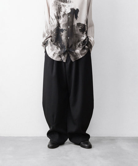 【UJOH】CURVE PNT - BLACK