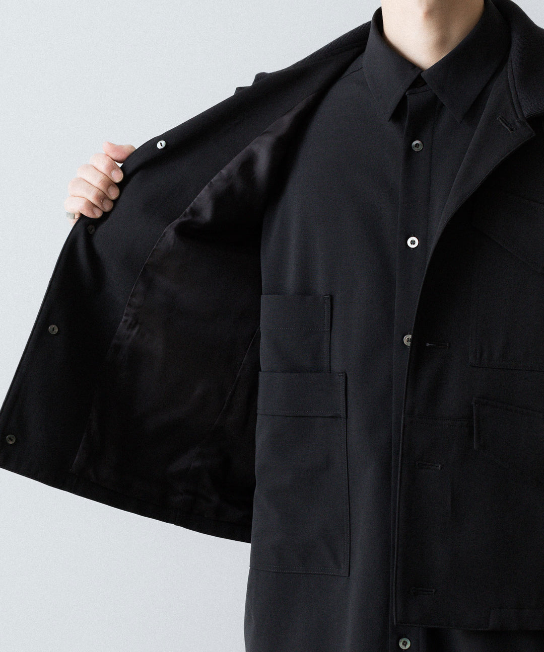 【UJOH】RIB COLLAR 4 POCKETS BLOUSON - BLACK