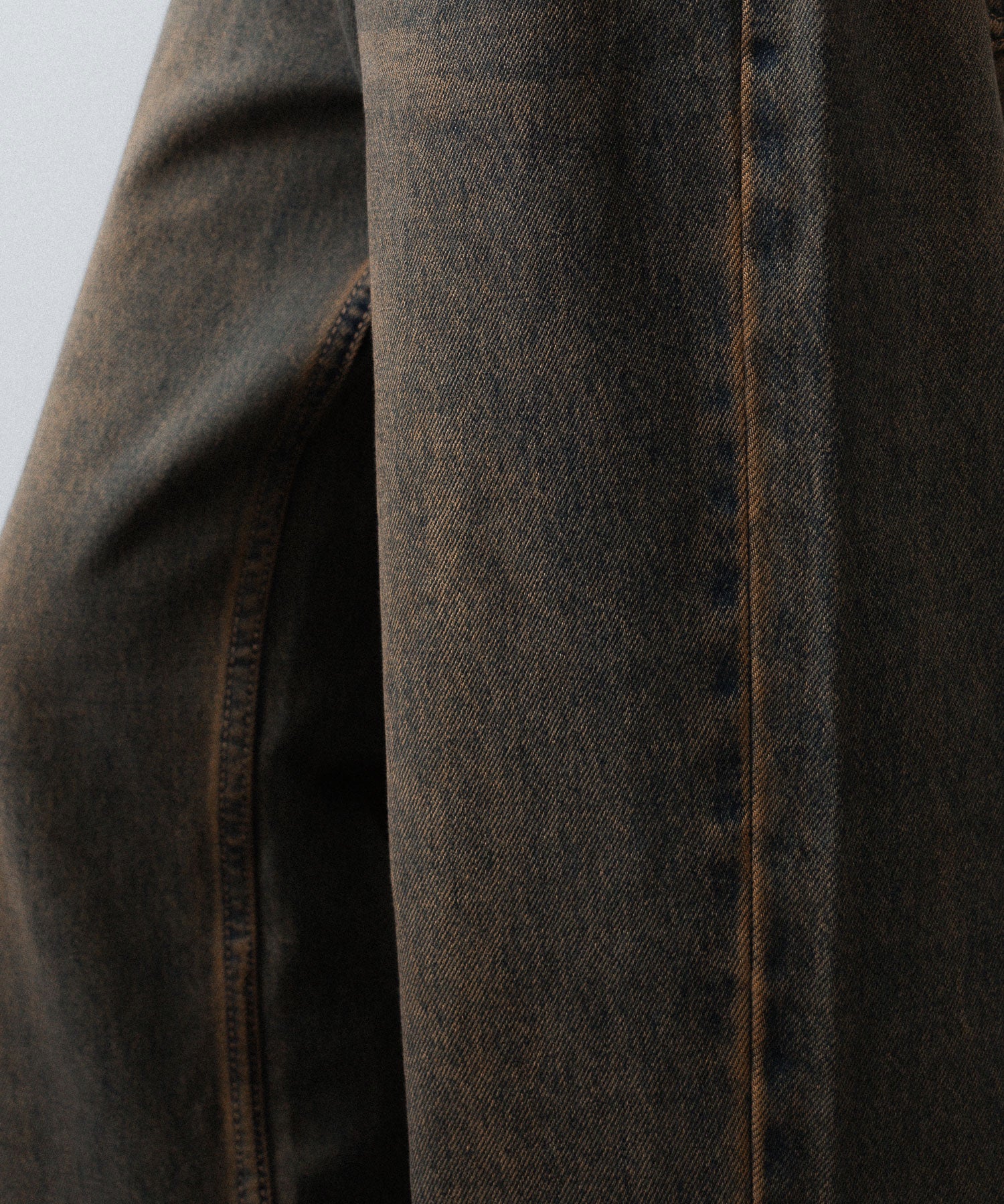CODA -コーダのBLACK BROWN WASH BREAK CUT FLARED JEANSのBLACK BROWN公式通販サイトsession福岡セレクトショップ