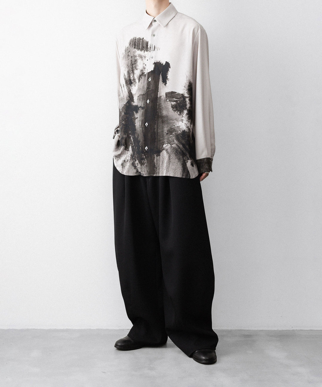 UJOH ウジョーのREGULAR COLLAR SHIRTのGREIGE 公式通販サイトsession福岡セレクトショップ