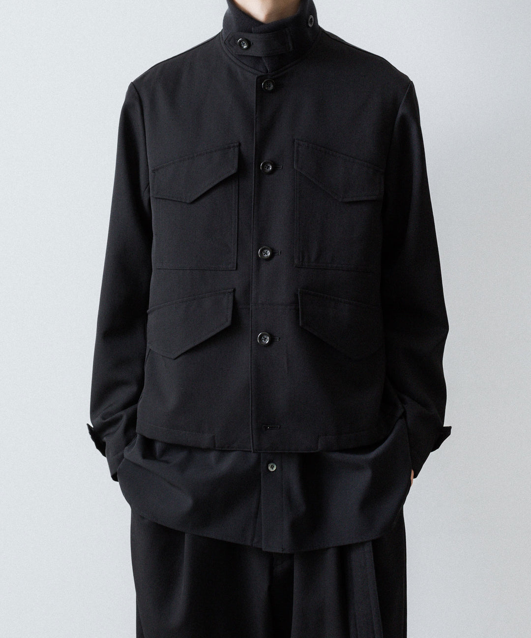 【UJOH】RIB COLLAR 4 POCKETS BLOUSON - BLACK