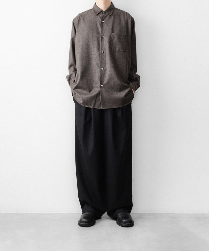 ssstein(シュタイン)のEXTRA FINE WOOL OVERSIZED REGULAR COLLAR SHIRT - CHARCOAL BROWNの公式通販サイトsession福岡セレクトショップ