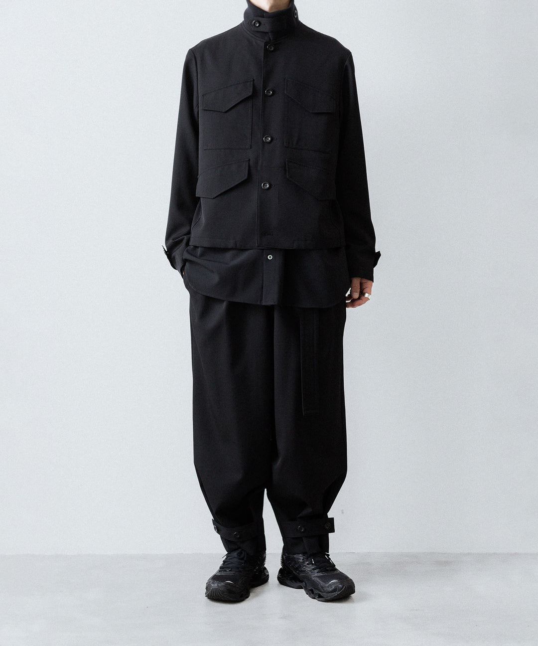 【UJOH】RIB COLLAR 4 POCKETS BLOUSON - BLACK