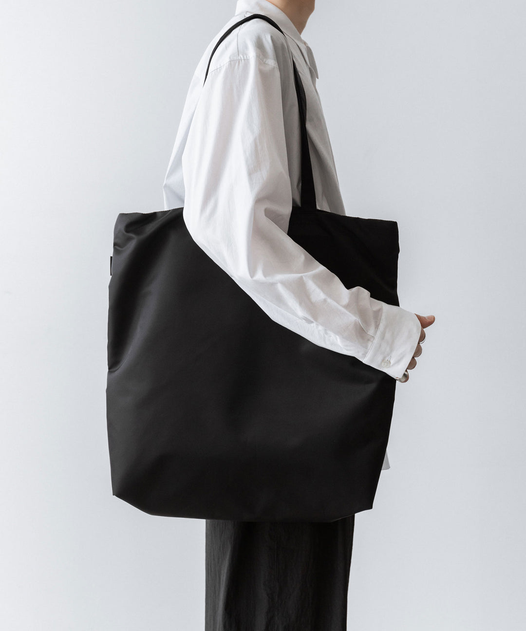 KaILI カイリの2D4H TOTE NSのBLACKの公式通販サイトsession福岡セレクトショップ